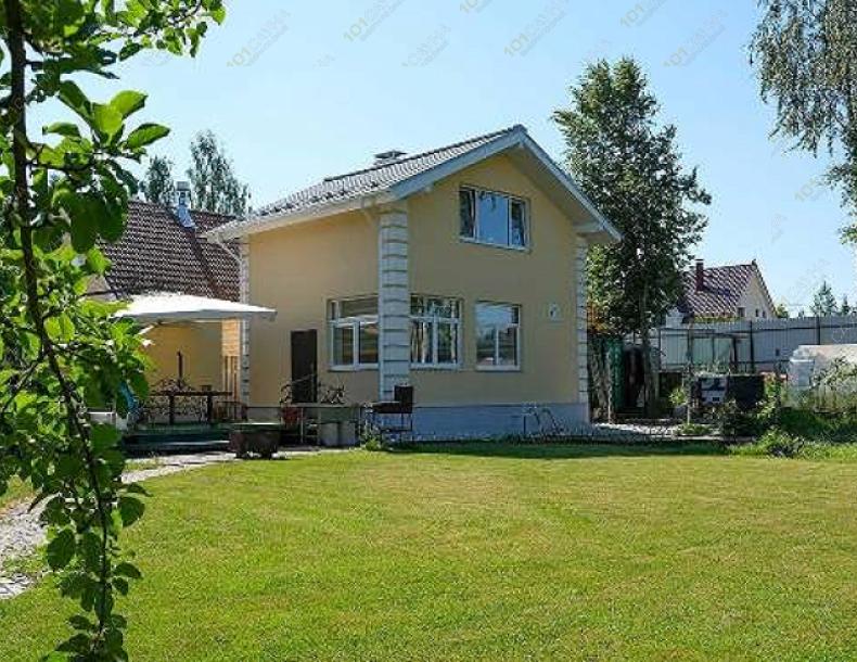 Баня Частная баня, в Санкт-Петербурге, Санкт-Петербург, посёлок Александровская, Аграрная улица, 5 | Мангал во дворе | 101sauna.ru