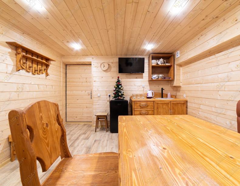 Сауна Уютная Сауна, в Анапе, Терская, 7 | Номер "Сауна с ведрами": кухонный уголок и зона отдыха | 101sauna.ru