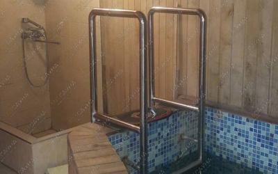 Баня Баня на дровах на Титова, в Симферополе, Титова, | Бассейн | 101sauna.ru
