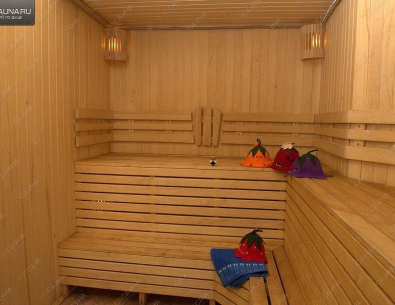 Центр отдыха Замок Камелот, в Кирове, Парковая, 5 | элит-сауна | 101sauna.ru