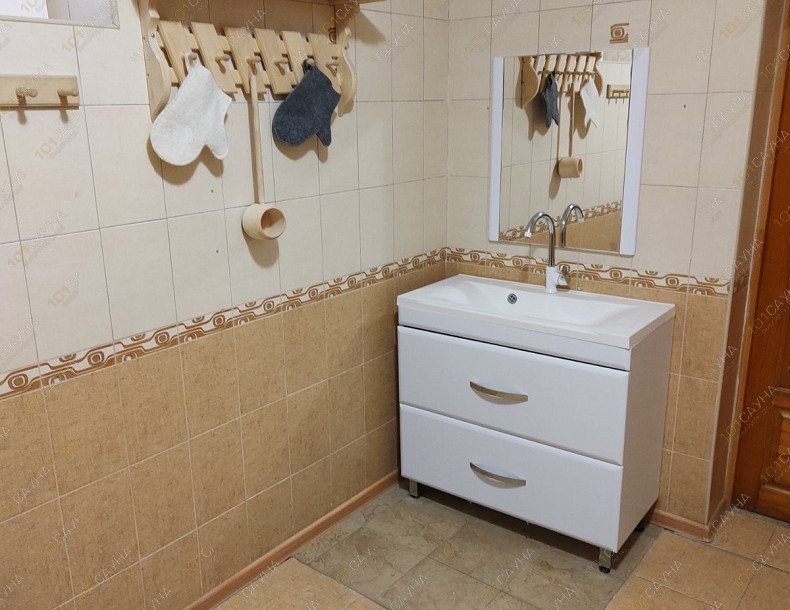 Баня на Янтарной, в Миассе, Янтарная, 4 | Комната-раздевалка | 101sauna.ru