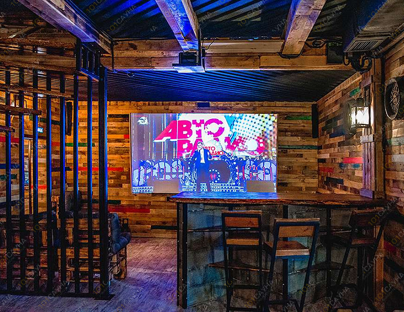Баня ЛофтХаус, в Екатеринбурге, Сосновая, 12 | Домашний кинотеатр | 101sauna.ru