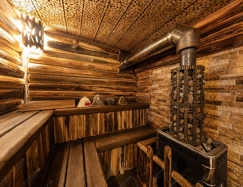 Баня в коттедже Как в сказке, в Иванове, Большая Клинцевская, 37а | Парная с потолком из можжевельника | 101sauna.ru