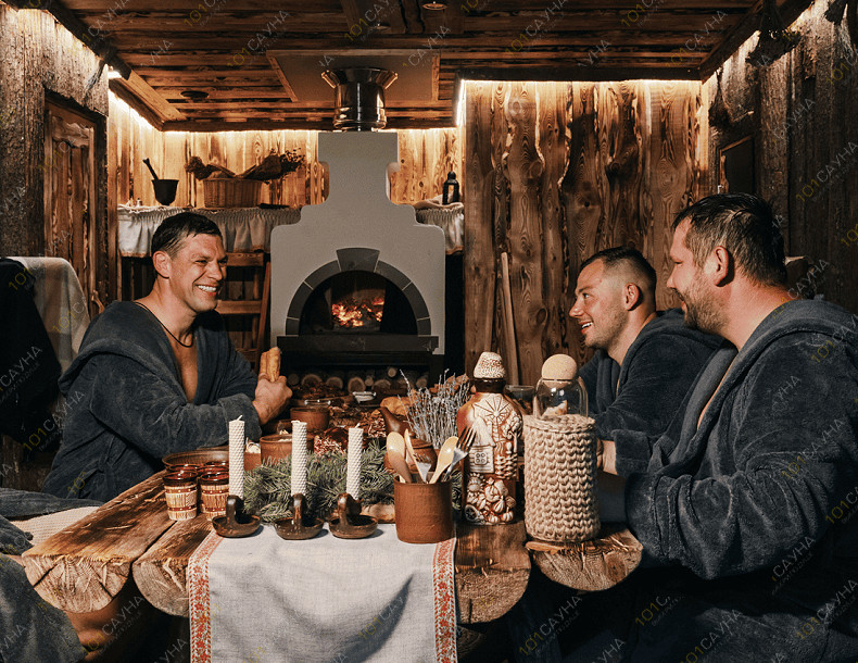 Банный комплекс Благость, в Горно-Алтайске, Чемальский тракт, 15 км, 14 корп. 1. | комната для гостей | 101sauna.ru