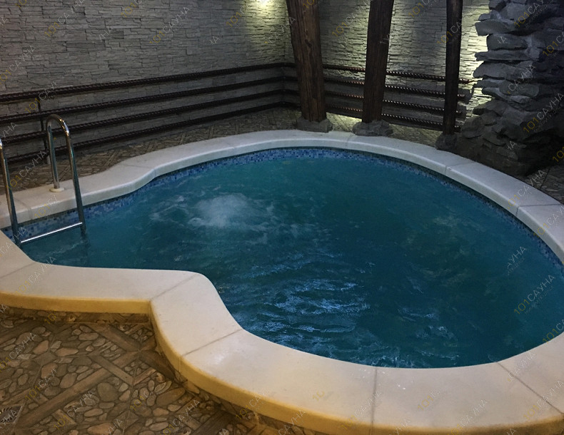 Сауна Золотая Империя, в Абакане, ул. Катерная, 42А | Бассейн крупным планом в сауне Золотая Империя | 101sauna.ru