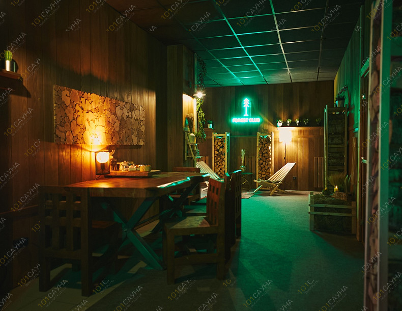 Баня Форест Клаб, в Санкт-Петербурге, к.п. Рублёво, 1, Всеволожский район | Зона отдыха со столом — Форест Клаб | 101sauna.ru