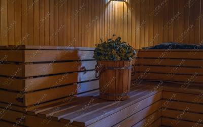 Банный комплекс Хани баня, в Санкт-Петербурге, Приморское шоссе, 4 к2 лит С | Интерьер русской парной на дровах в банном комплексе Хани баня | 101sauna.ru