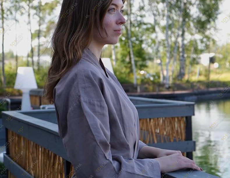 Банный SPA комплекс Хюгге Байня, в Санкт-Петербурге, Выборгское ш., 41-й км | Хюгге Байня — деревянная терраса и открытое пространство для отдыха | 101sauna.ru