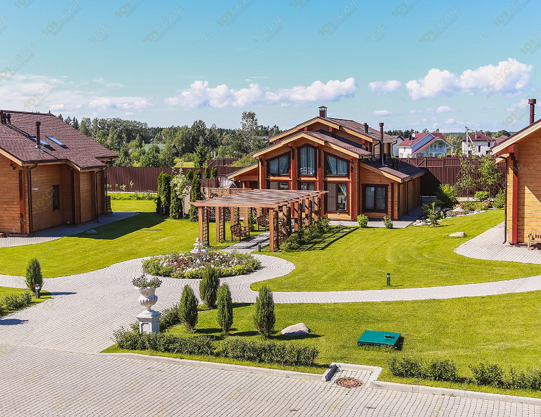 Банный комплекс Парк-отель Левада, в Санкт-Петербурге, Деревня Дранишники, участок 2 | Парк-отель Левада — вид с воздуха на территорию парк-отеля | 101sauna.ru