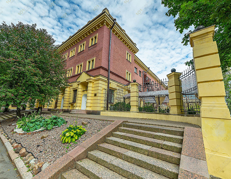 Бани на Ярославском, Баня